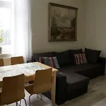 Apartament Wild Rose شقة *